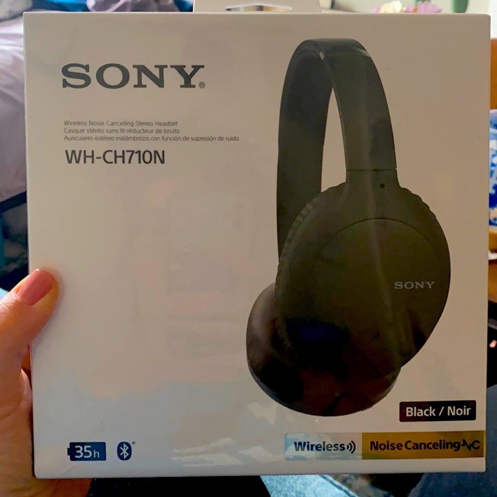 Brand new, Sony wireless headset